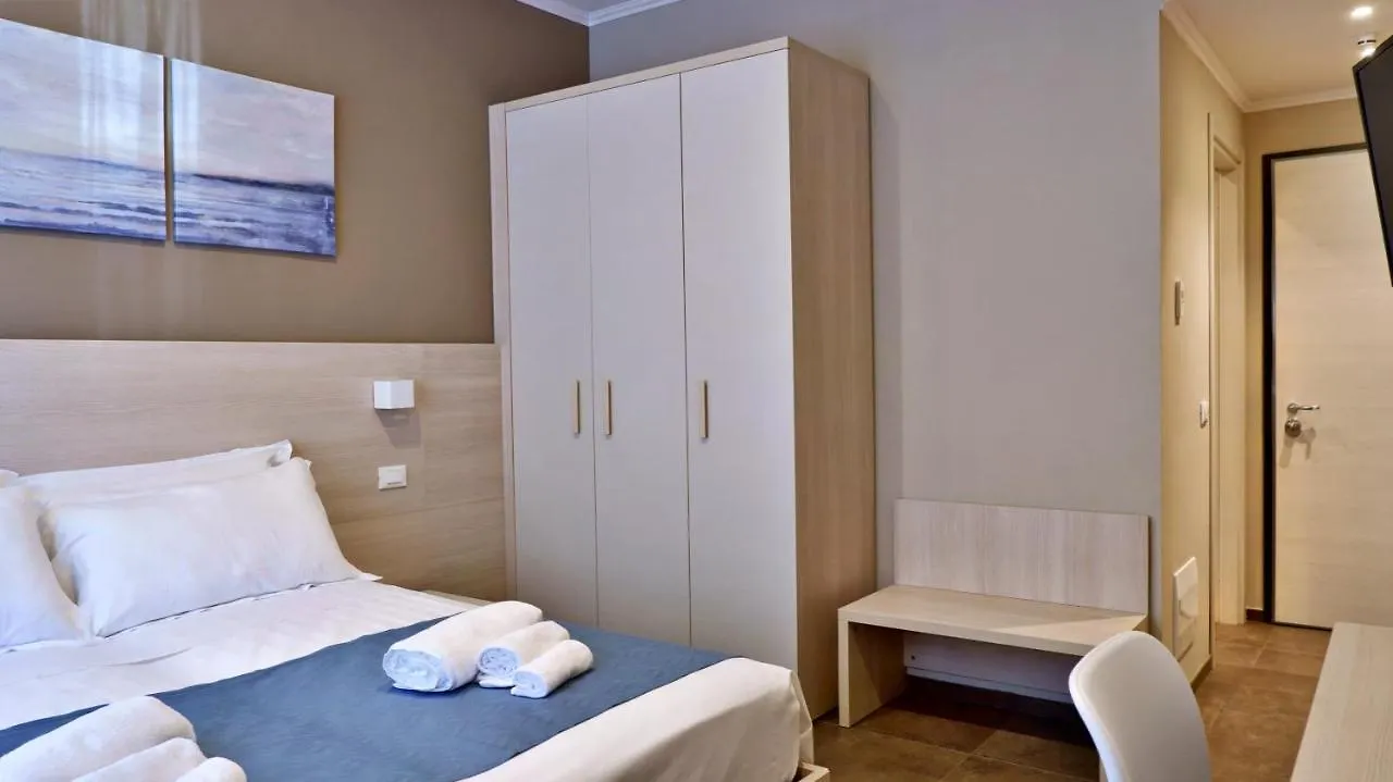 Pianomare Riviera Apartments And Rooms Imperia Italy
