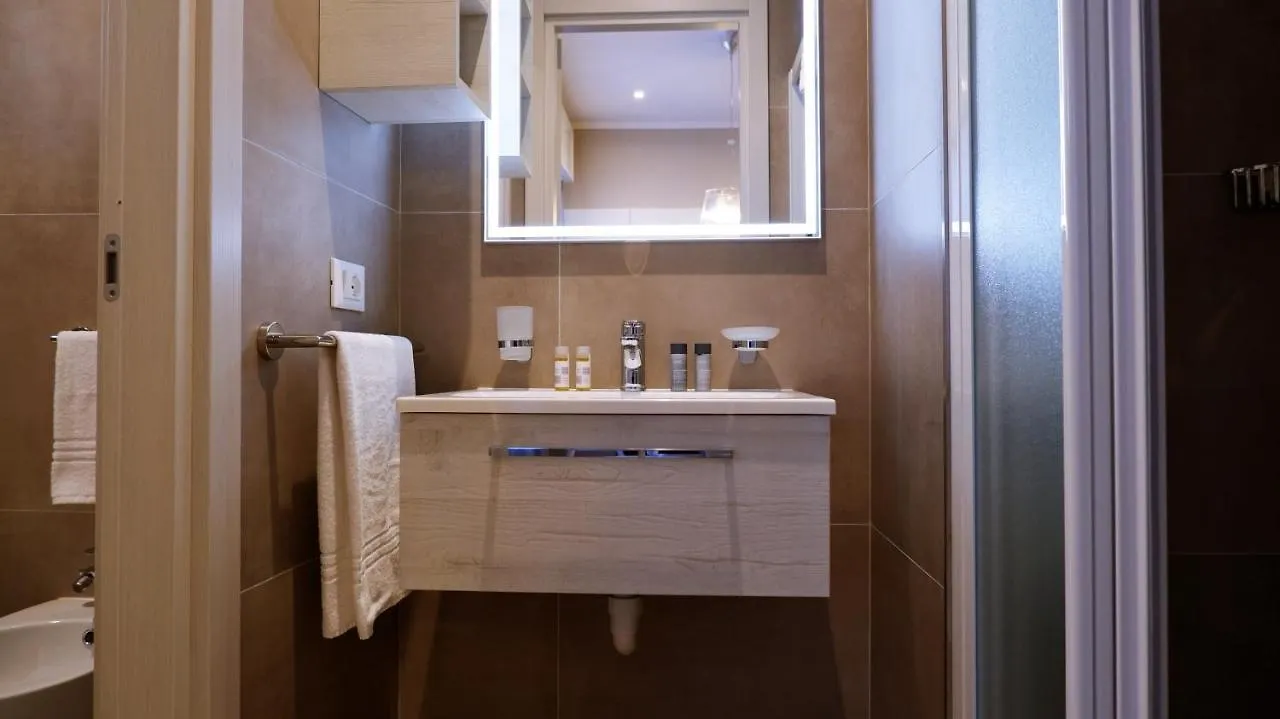 Aparthotel Pianomare Riviera Apartments And Rooms Imperia