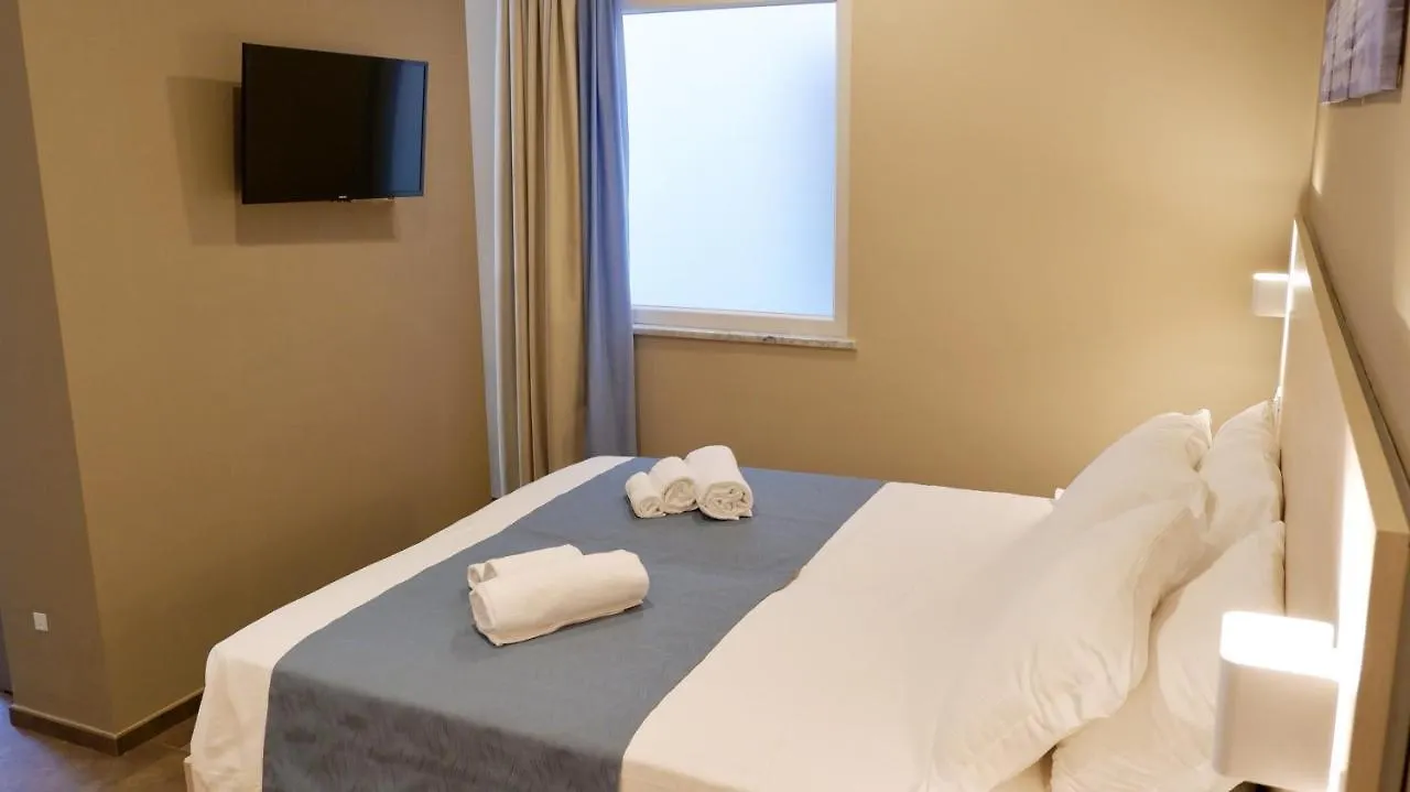 Aparthotel Pianomare Riviera Apartments And Rooms Imperia