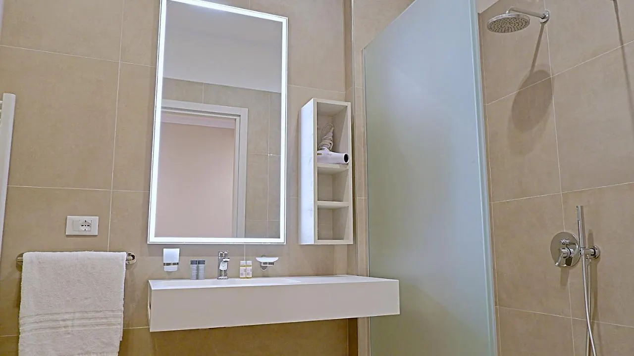 Pianomare Riviera Apartments And Rooms Imperia Aparthotel
