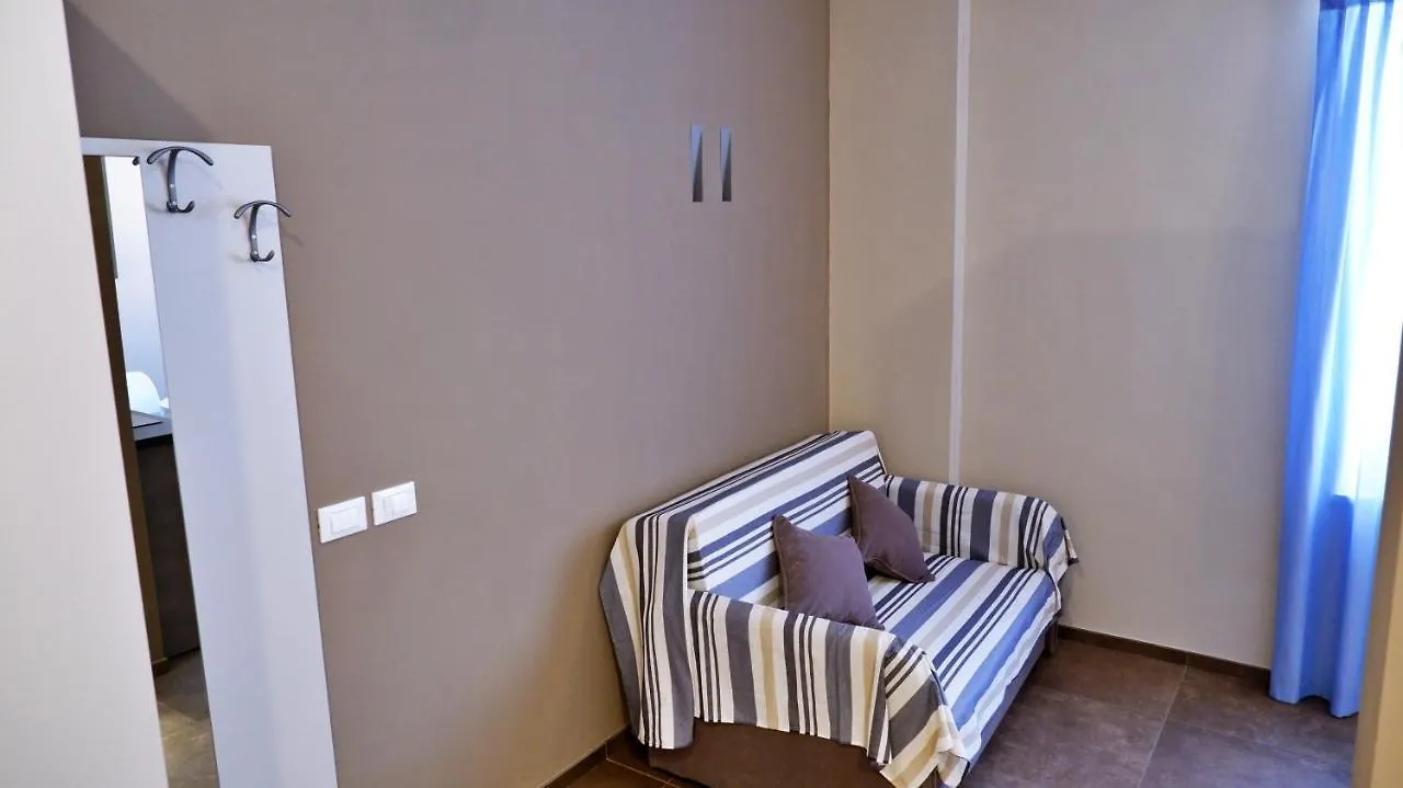 Aparthotel Pianomare Riviera Apartments And Rooms Imperia